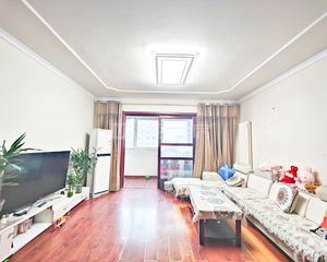 长城花苑 舒适大三居 好楼层 拎包入住,好书包
