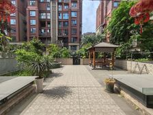 100平私家花园 巴滨路 珠江城 中式装修 带2层地下室