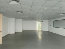 远行丨中华国际中心丨光线充足丨实用面积大丨精装修