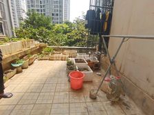 五象新区阳光尚都精装三房卖56万 送露台 地铁口