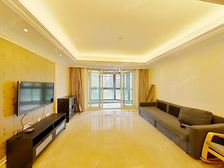 送产权车位,次新房,一梯一户,人车分流,小区自带会所,精装修