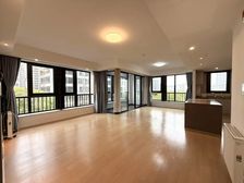 正南前滩华唐名邸4室2厅精装修