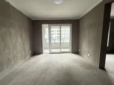 新兴岚湾小区3室2厅2卫南朝向120.0万元/套出售