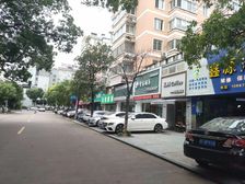 华泰街中山小区底商,181平方,实际面积362平方已租22万