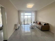 14.8万,这房子挨着学校,买了出租也合适呀,比存银行合适吧