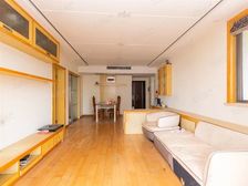 品质小区,环境优美,居家装修,诚意出售