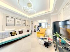 品质次新江景房 精装修自住保养好 中间楼层采光好