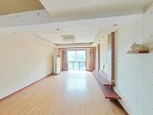 别墅区洋房,小区仅3套,看房方便满五,税费少,户型少有,