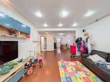 东湖花园二期洋房,户型方正,老精装,业主诚意出售!