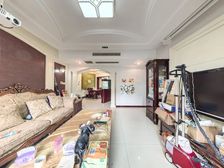 配套设施齐全,交通便利,格局好,视野宽阔,均价