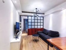 岳阳路公房,底楼带独用院子,建襄和位育,精装修