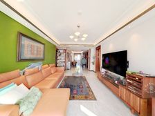 (高端住宅)海信君逸 高楼层海景房 元宝套三 带车位 急售