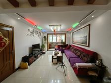 南北通透密西花园3室2厅精装修