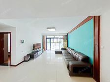 新上玲珑湾三区星湾正常可用大3房视野开阔使用率高有钥匙