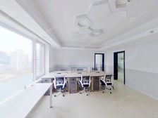 东大桥国贸CBD旺座中心公寓 2室有钥匙随时看房业主诚意出售