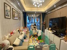 80万装修 带地下车位 装修保养极佳 高区景观接受置换