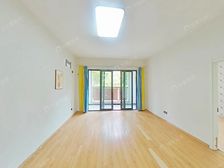 送80平大花园 前无遮挡 采光充足 有钥匙随时看