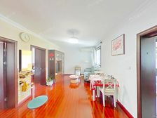 小区中间位置,精装修,看房方便