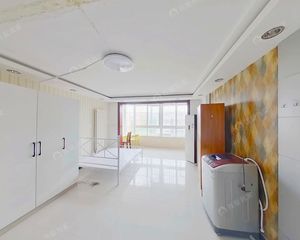 龙锦苑东三区3室1厅南北