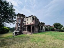 独岛庄园大别墅 占地7.5亩 花园7亩 湖景环抱 传世佳作