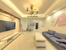 精装修,自带邻里社区 三江 M6 鲜奶吧 银行配套齐全