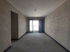 江北区 保利阅江台 三房 132万