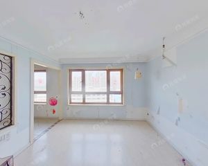 金隅七零九零3室2厅北南东