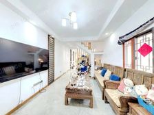 独门独院私房 三个露台 一个院子 精装修 使用面积200+