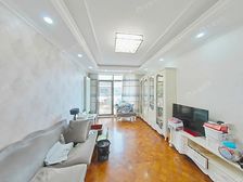 独栋别墅 占地600平 围合式大花园 近轨交800米 价可谈