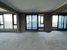 江山万里二期4室2厅3卫南北朝向1230.0万元/套出售