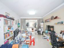 晟业佳苑 南北通透,近商圈,小区中心位置,刚需好房