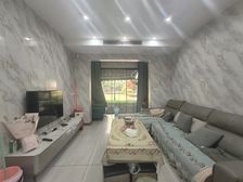 0中介费 彩云湖轻轨站 扬中 113万