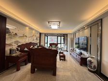 正南博观熙岸4室2厅精装修