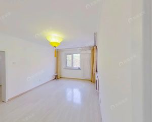 朝阳公园南门 金台路地铁 甜水园东里海关宿舍两居 有钥匙诚售