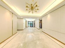 一品滨江湾洋房 大三房 精装拎包入住 中庭位置