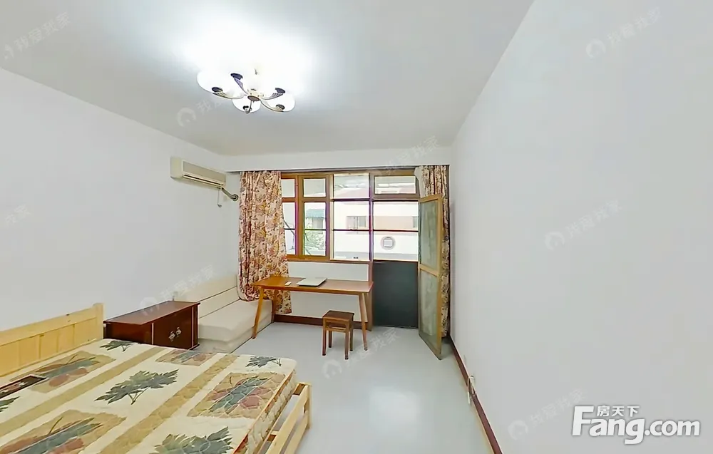 新出挂户口一房 出价符合市场JIU卖 欢迎咨询