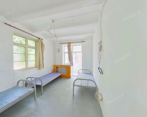 优选好房 西城二环内地铁旁 白广路东里南北通透三居多八十平米