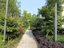 东渡玺悦4室2厅4卫南朝向850.0万元/套出售