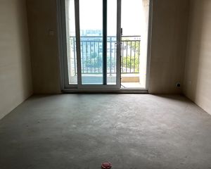 春江郦城3室2厅2卫南朝向140.0万元/套出售