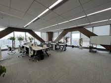 绿地中心(3办24人间带家具大老板室 业主直租)有保障