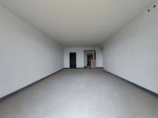 还没入住过 棕榈泉三期 轻轨商圈门口