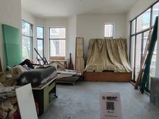 (西边套,南花园西花园共100平)东湖观邸联排别墅,位置很好