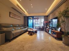 渝中区 万科翡翠天麓 精装四房 业主急售