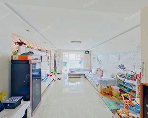 和光里 141.47平3居 南北向精装修 方便看房