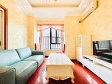 业主急售,杨家坪正规一室一厅 ,三条轻轨,步行街万象城旁