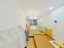 新挂牌 东建新村精装双南两房 位置安静 诚意出售 看房方便