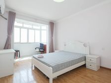 近地铁,近公园,一室一厅,全明电梯房,满五年,税费少急售