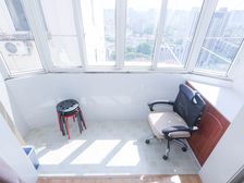 兰花大厦1室1厅1卫1阳台南22/22层