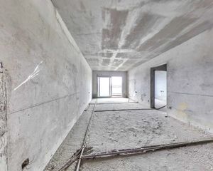 价格又下调 诚意出售 江尚东山 高层四房两厅
