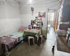 潘家园南里 两居室 出售 ,满5年成,紧邻地铁10号线潘家园